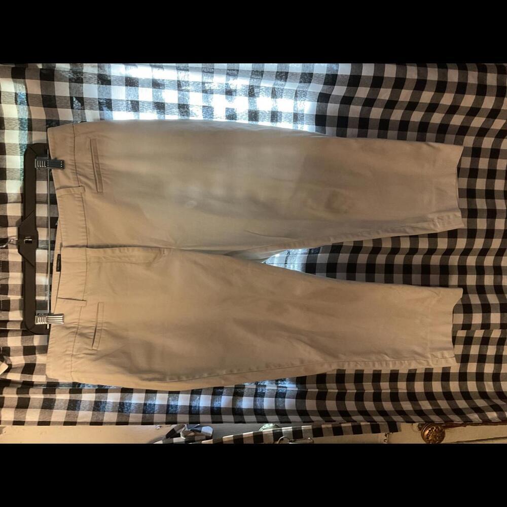 Talbots The Perfect Crop Woman’s Khakis Size 14 P… - image 1